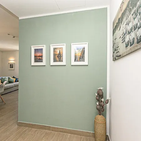 Apartment Real Italian Estate - Sunrise Genoa