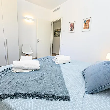 Apartment Real Italian Estate - Sunrise *